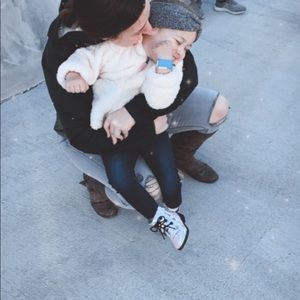 Meet your Posher, Kayla